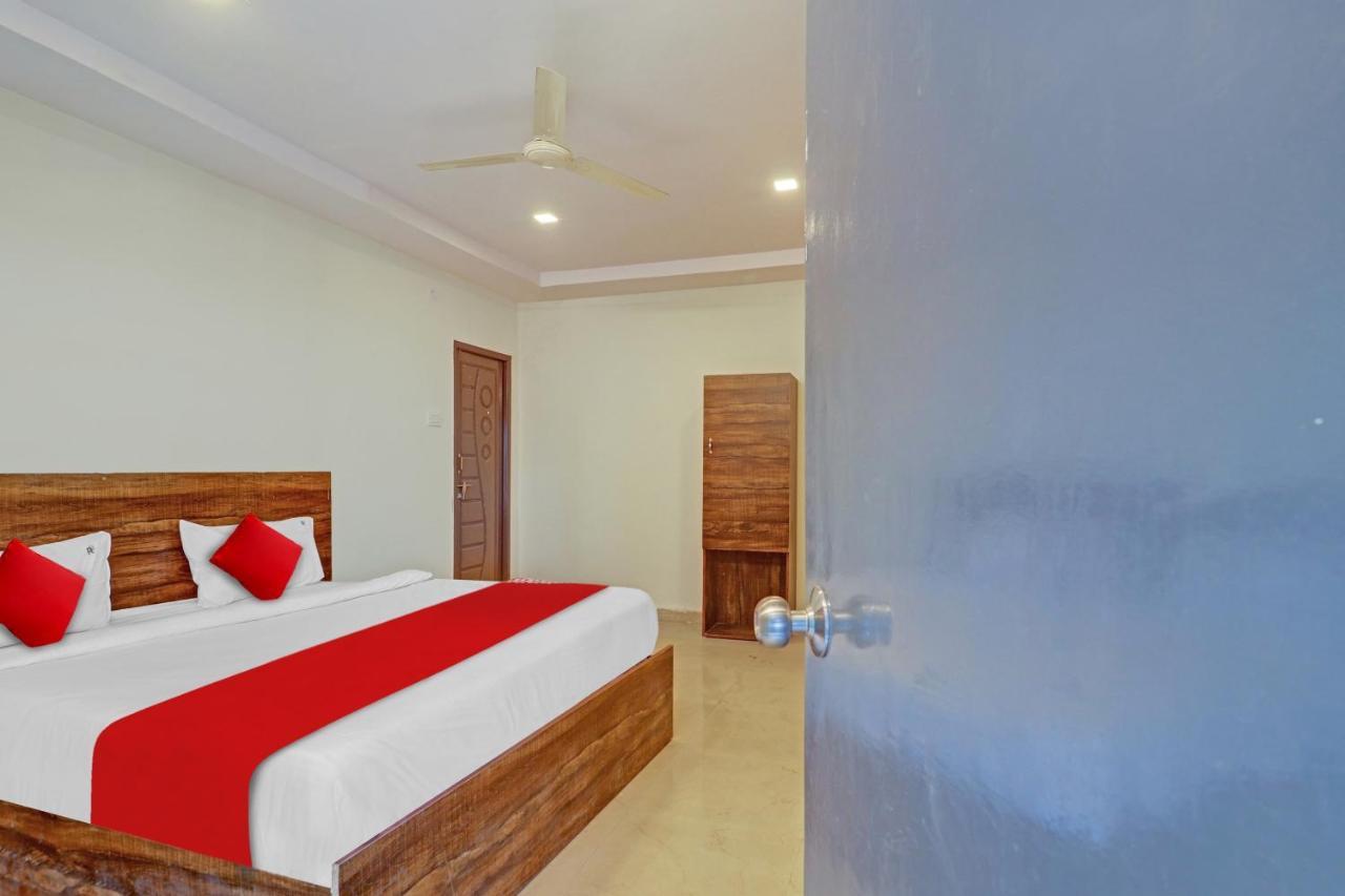 Hotel O R Square Inn Haïdarabad Extérieur photo