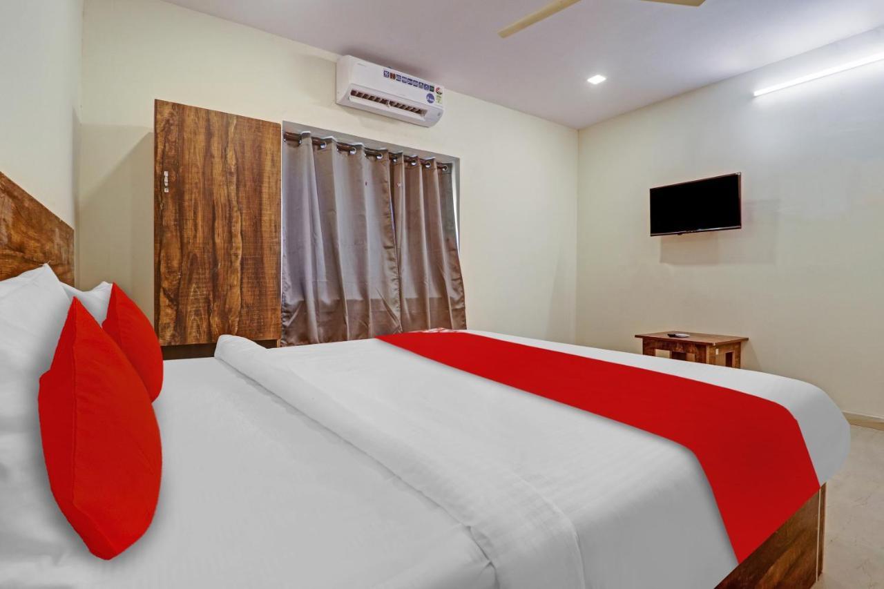 Hotel O R Square Inn Haïdarabad Extérieur photo